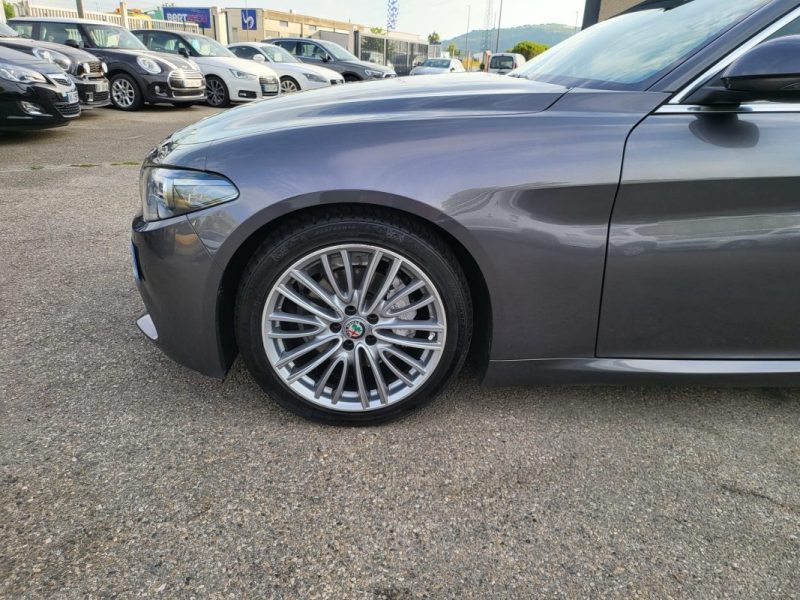 ALFA ROMEO GIULIA 2.2 JTD 180 SUPER AT 2017