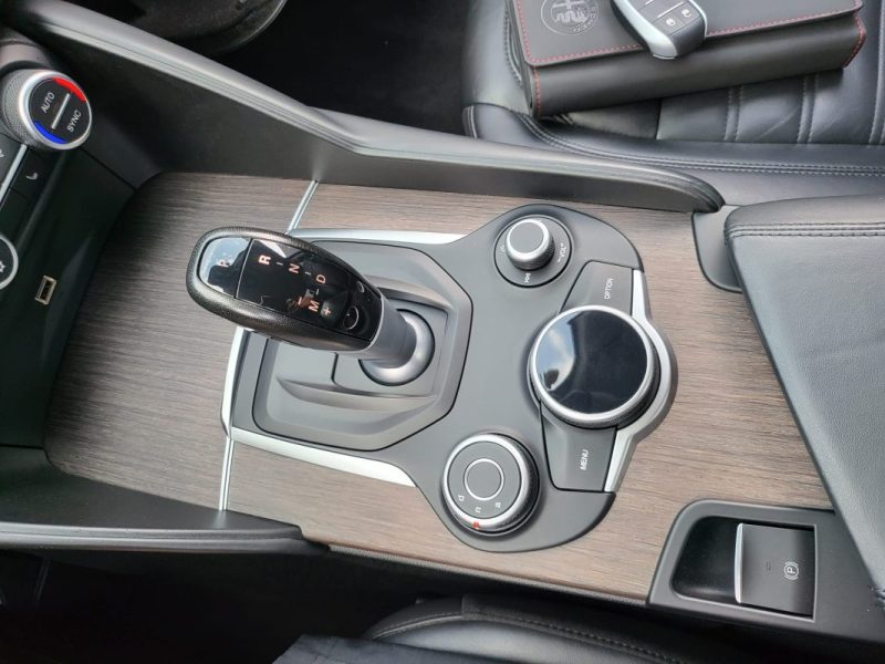 ALFA ROMEO GIULIA 2.2 JTD 180 SUPER AT 2017