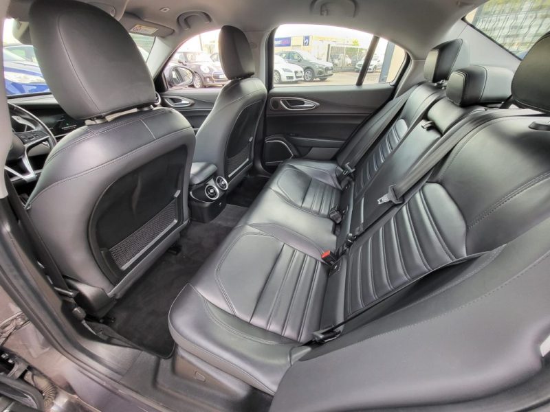 ALFA ROMEO GIULIA 2.2 JTD 180 SUPER AT 2017