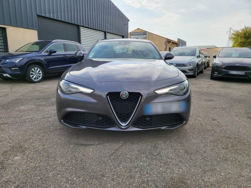 ALFA ROMEO GIULIA 2.2 JTD 180 SUPER AT 2017