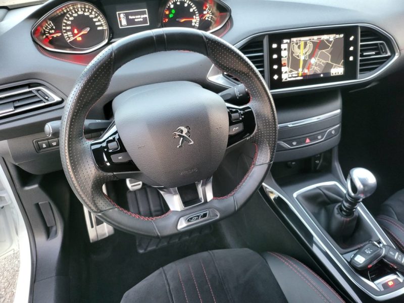 Peugeot 308 II GT 1,6 THP 205 ch 2016