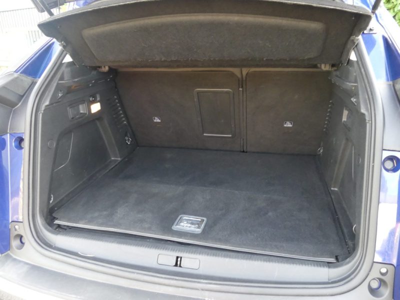 PEUGEOT 3008 HYBRID 225 ALLURE E-EAT8 2020