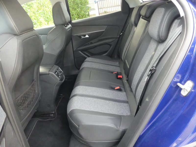 PEUGEOT 3008 HYBRID 225 ALLURE E-EAT8 2020
