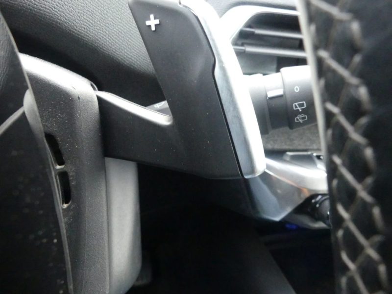 PEUGEOT 3008 HYBRID 225 ALLURE E-EAT8 2020