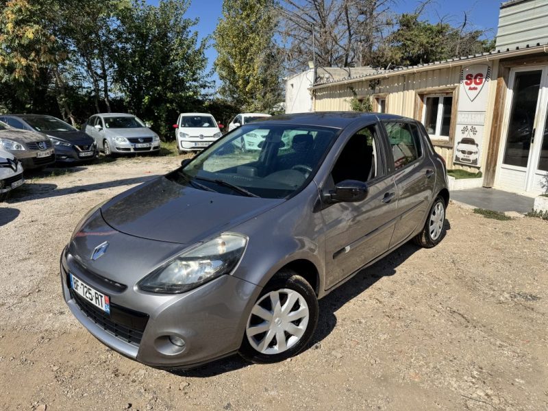RENAULT CLIO III 1.5DCI 75 20TH (20 ANS)  2011