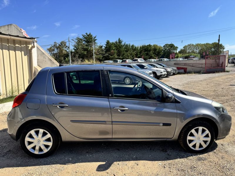 RENAULT CLIO III 1.5DCI 75 20TH (20 ANS)  2011