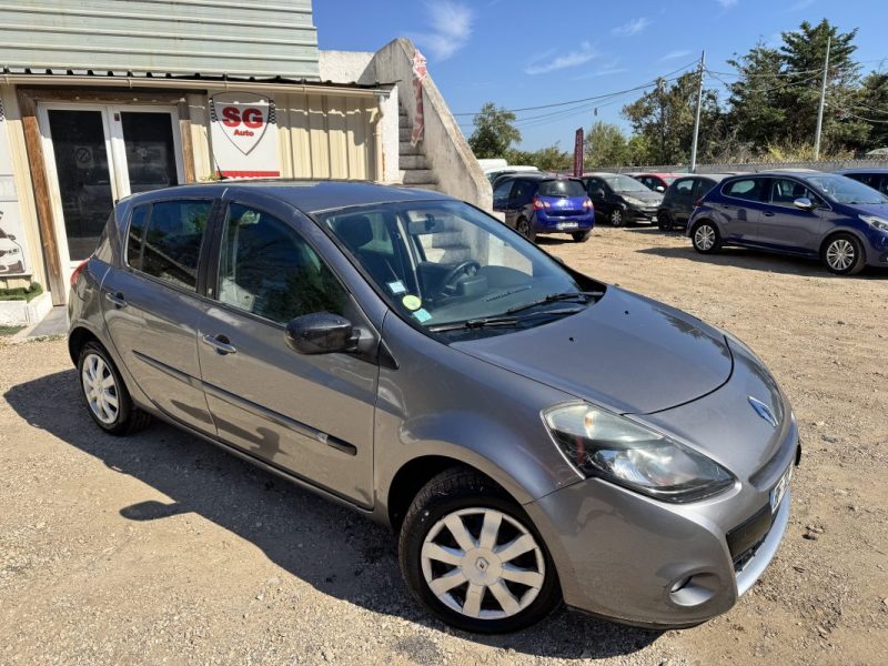 RENAULT CLIO III 1.5DCI 75 20TH (20 ANS)  2011