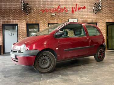 🚗 RENAULT TWINGO EXPRESSION 1.2 60ch 📊 76 750 km 🔌 Vitres électriques 🛞 Direction assistée