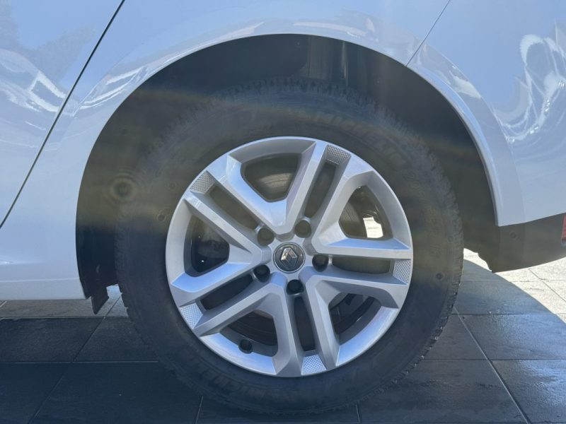 RENAULT MEGANE E-TECH PLUG-IN 160 BUSINESS 2023 TTC
