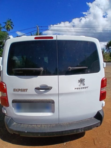 PEUGEOT EXPERT COMBI COMPACT 1.5 BLUE HDI 120 2021