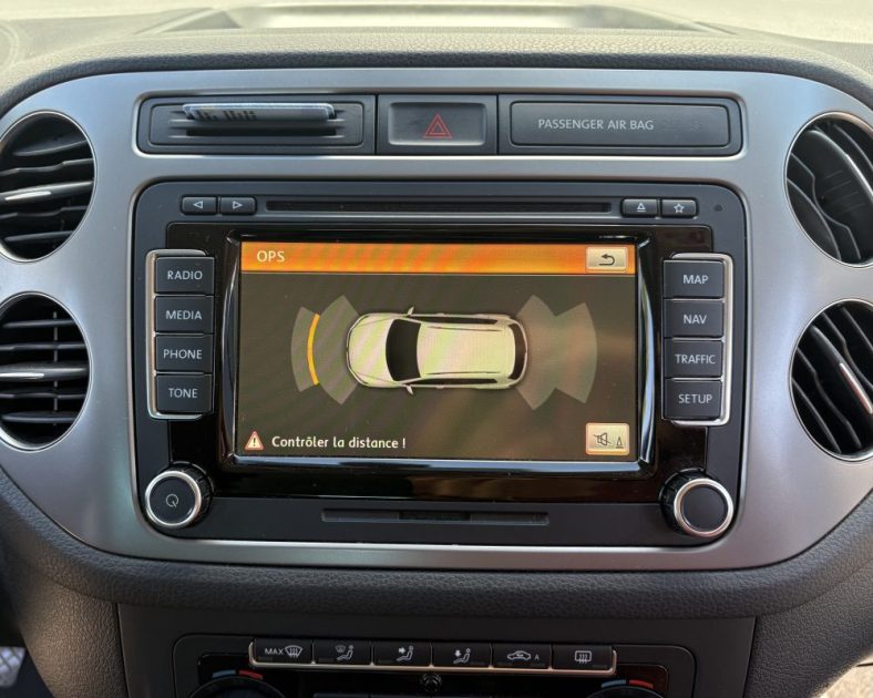 Volkswagen Tiguan 2.0 TDI 140 ch Lounge BlueMotion 2015 — ENTRETIEN COMPLET - RADARS Avant / Arrière
