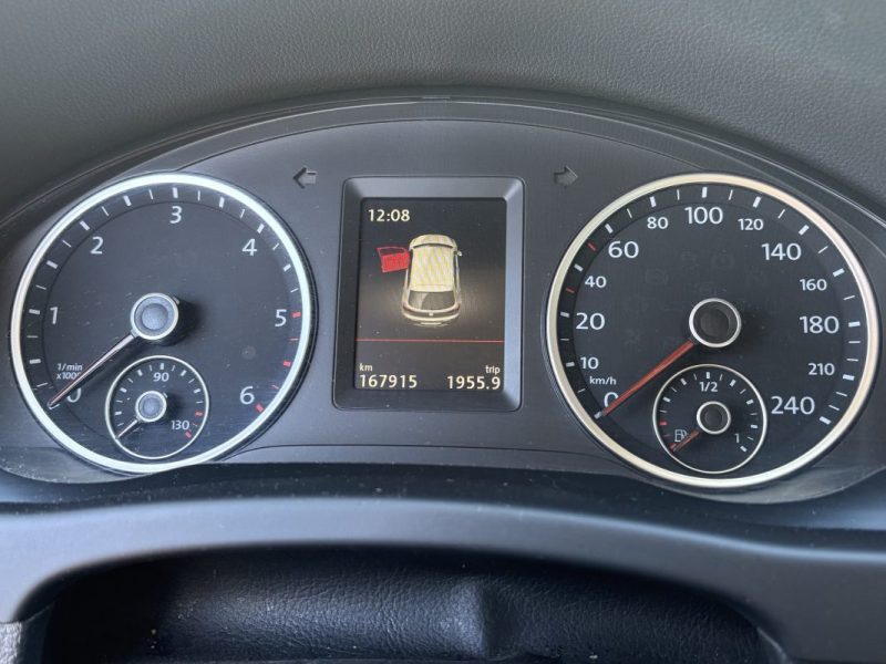 Volkswagen Tiguan 2.0 TDI 140 ch Lounge BlueMotion 2015 — ENTRETIEN COMPLET - RADARS Avant / Arrière