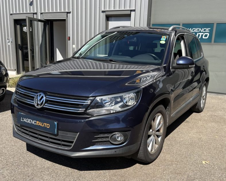 Volkswagen Tiguan 2.0 TDI 140 ch Lounge BlueMotion 2015 — ENTRETIEN COMPLET - RADARS Avant / Arrière