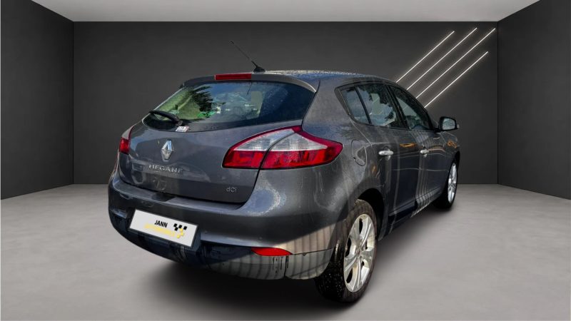 RENAULT MEGANE III  1.5DCI 110CV BVA DYNAMIQUE FAIBLE KM 2012