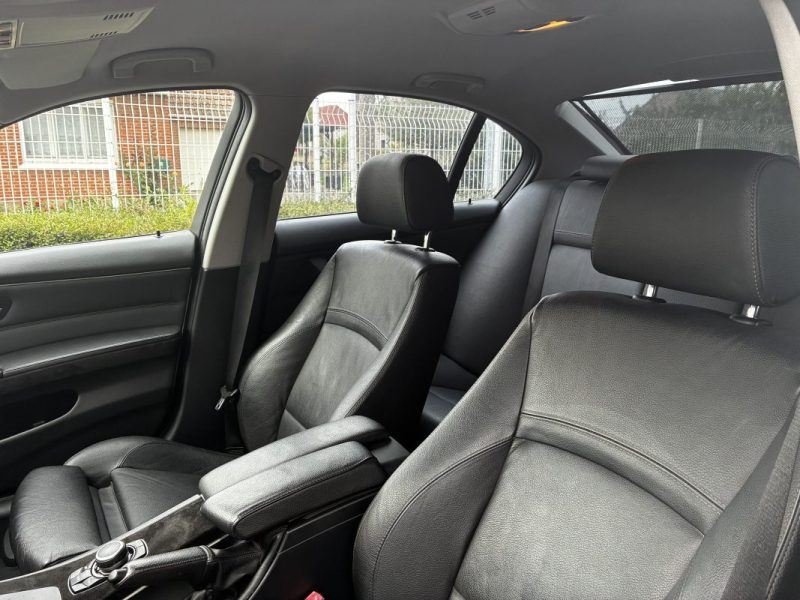 BMW - SERIE 3 335I XI LUXE 2010
