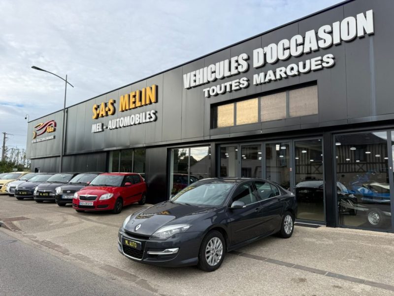 Renault Laguna III 2.0 DCi 130Ch Black Edition
