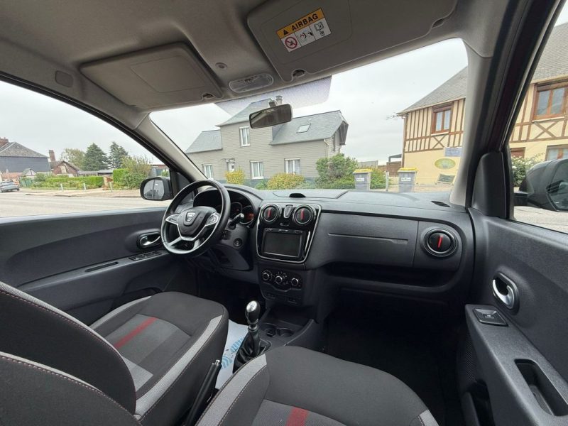 Dacia Lodgy 1.5 E-DCi 115Ch 7 places SL Techroad Stepway 