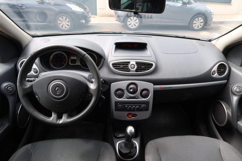 RENAULT CLIO III RIP CURL 1.5 DCI 85 ECO 2 2008