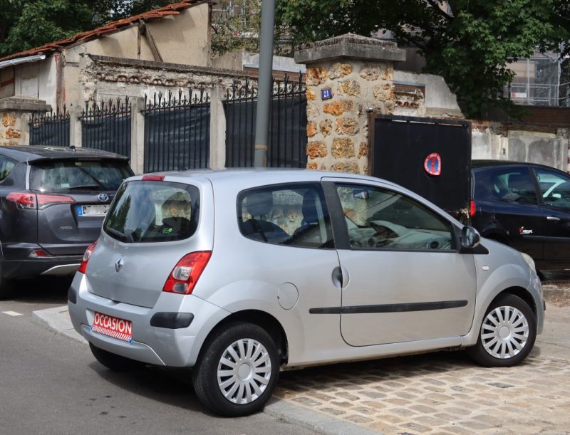 RENAULT TWINGO 1.2 75 EXPRESSION QUICKSHIFT 5 2010