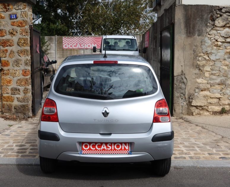 RENAULT TWINGO 1.2 75 EXPRESSION QUICKSHIFT 5 2010