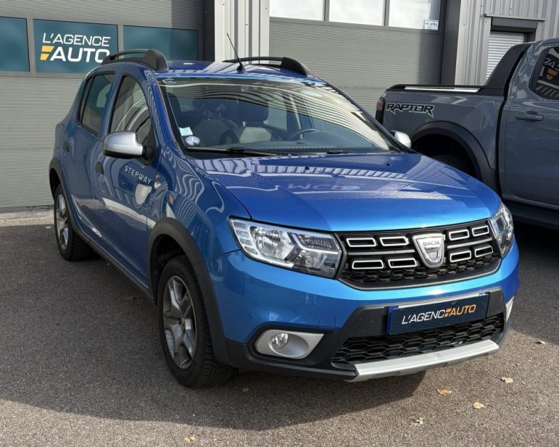 DACIA SANDERO 0.9 TCE 90 15 ANS 2020