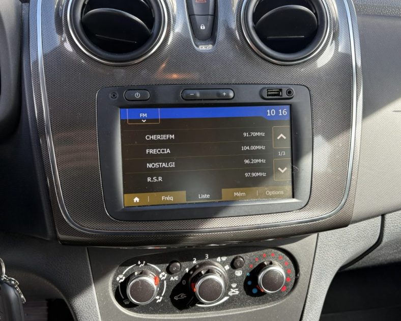 DACIA SANDERO 0.9 TCE 90 15 ANS 2020