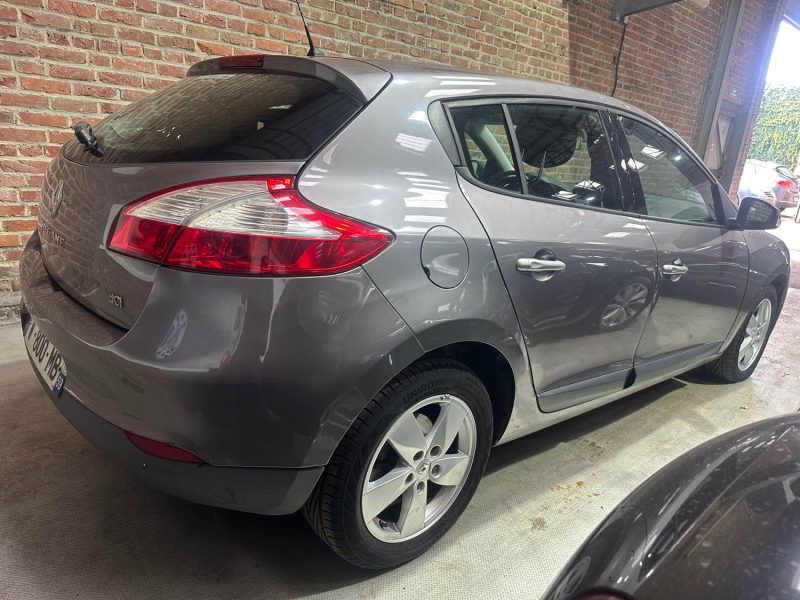 RENAULT MEGANE 1.5 DCI 110 CV DYNAMIQUE 2010