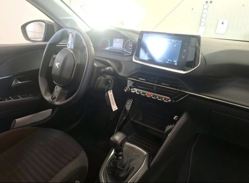 PEUGEOT 208 ACTIVE BUSINESS – PURETECH 100 CH – MODÈLE 2024 – 9 490 €