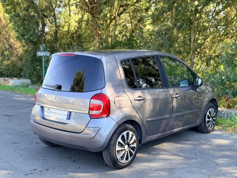 RENAULT MODUS 1.2 16V 75 ECO2 DYNAMIQUE 2009