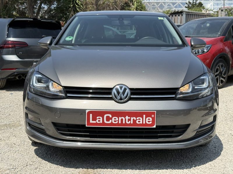 VOLKSWAGEN GOLF CARAT