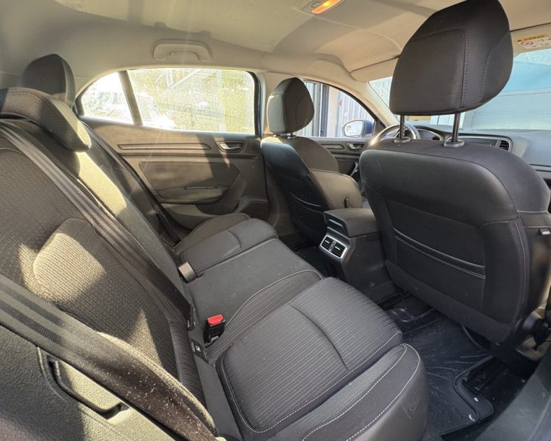 RENAULT MEGANE IV 1.3 TCE 115 ch BUSINESS -  Chaine de Distribution Neuve - Entretien Complet