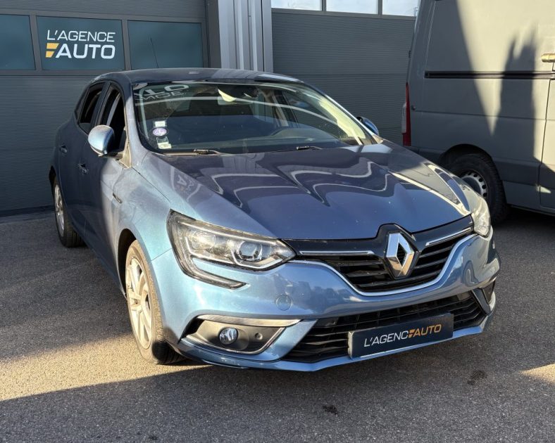 RENAULT MEGANE IV 1.3 TCE 115 ch BUSINESS -  Chaine de Distribution Neuve - Entretien Complet