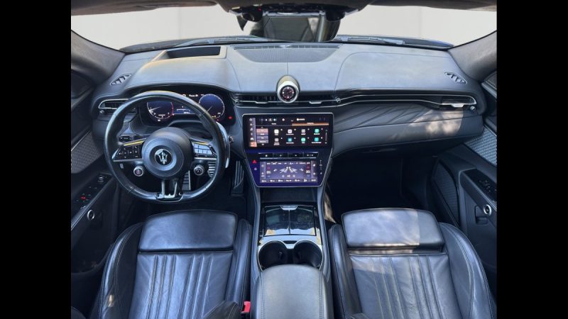 MASERATI GRECALE 2.0 MHEV 300 GT 