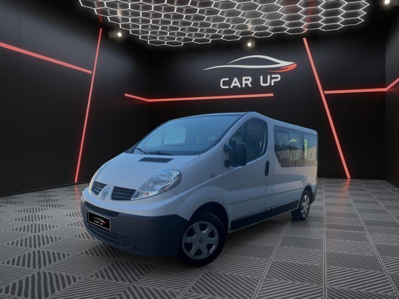RENAULT TRAFIC 2.0 DCi 90 cv 9 places