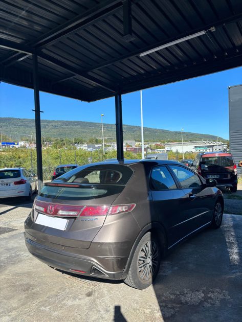 Honda Civic 2.2 i-CTDI 