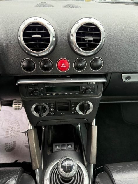 AUDI TT 1.8 T 180 2003