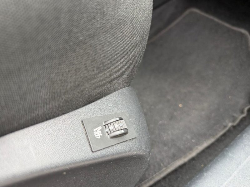 ✅ Très Belle PEUGEOT 208 1.6 BLUE HDI 100 ALLURE // CT OK // ENTRETIEN A JOUR