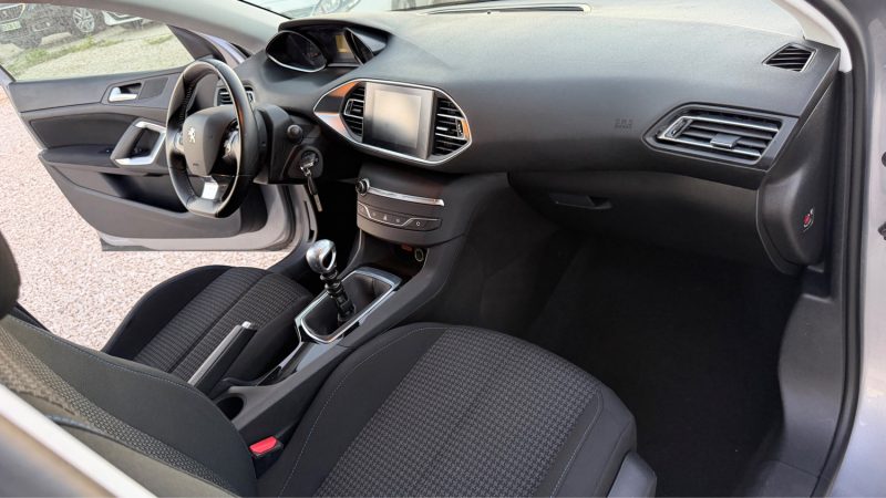 PEUGEOT 308 II 1.2 PURE TECH 110  ACCESS 2019