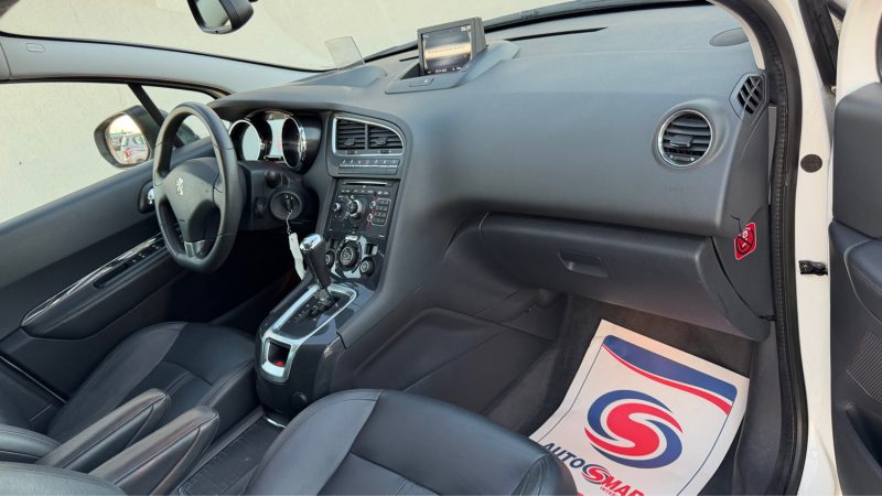 PEUGEOT 5008 1.6 THP 156 PREMIUM PACK BA 2012