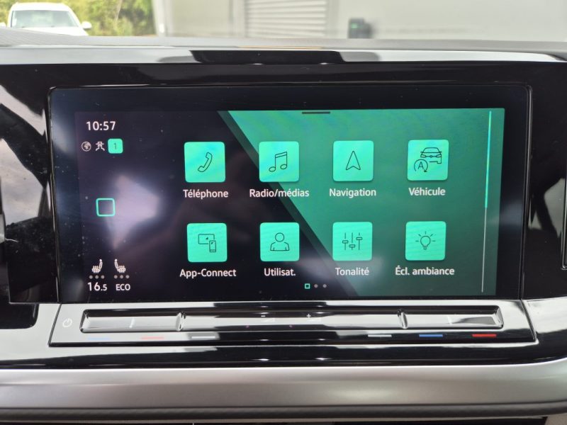 VW MULTIVAN T7  COURT 1.4 E-HYBRID 218 LIFE  2023