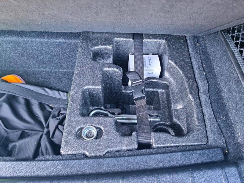 BMW X1 F48 XDRIVE25E BUSINESS DESIGN 220CH BVA6 2021