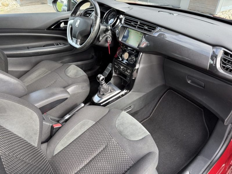 CITROËN DS3 SPORCHIC 115 CV DIESEL BV6 HAUT DE GAMME 2014