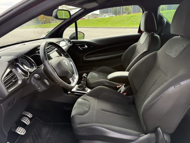 CITROËN DS3 SPORCHIC 115 CV DIESEL BV6 HAUT DE GAMME 2014