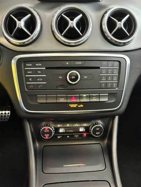 MERCEDES GLA GLA 200 FASCINATION 7G-DCT 2016