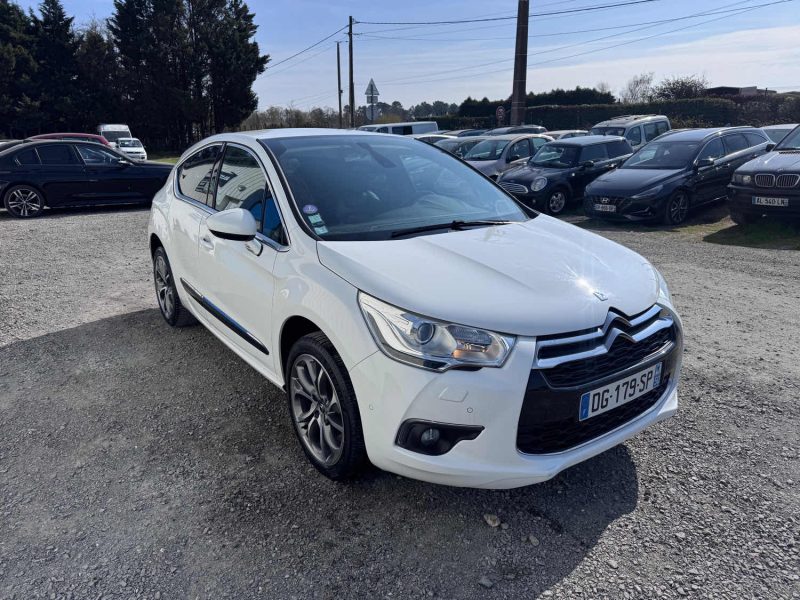 CITROEN DS4 1.6 THP 200CH SPORT CHIC 