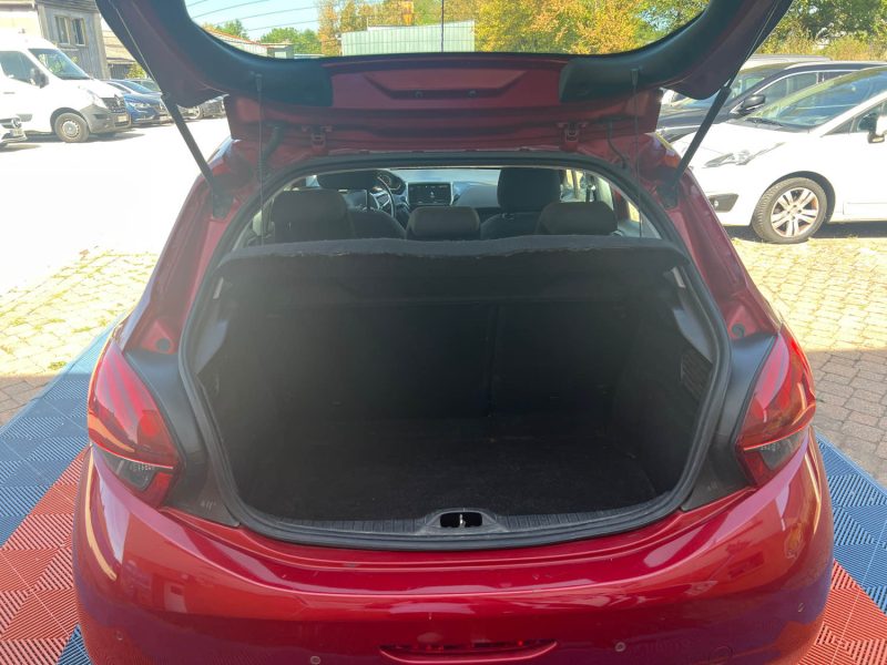 PEUGEOT 208 1.2 PURE TECH 82 ACTIVE 2018