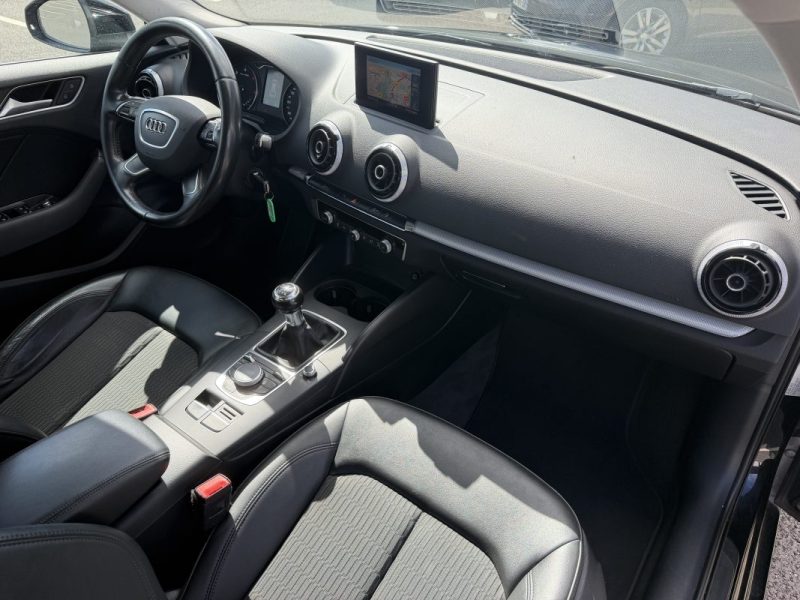 AUDI A3 1.6 TDI 110 cv ATTRACTION 2016 GARANTIE 6 MOIS 