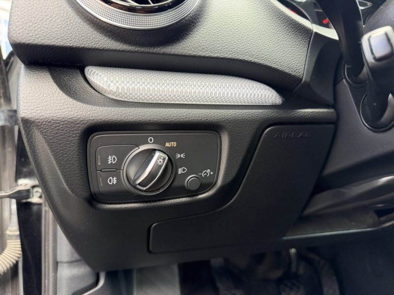 AUDI A3 1.6 TDI 110 cv ATTRACTION 2016 GARANTIE 6 MOIS 