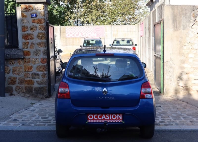 RENAULT TWINGO II 1.5 DCI 65 AUTHENTIQUE 2009