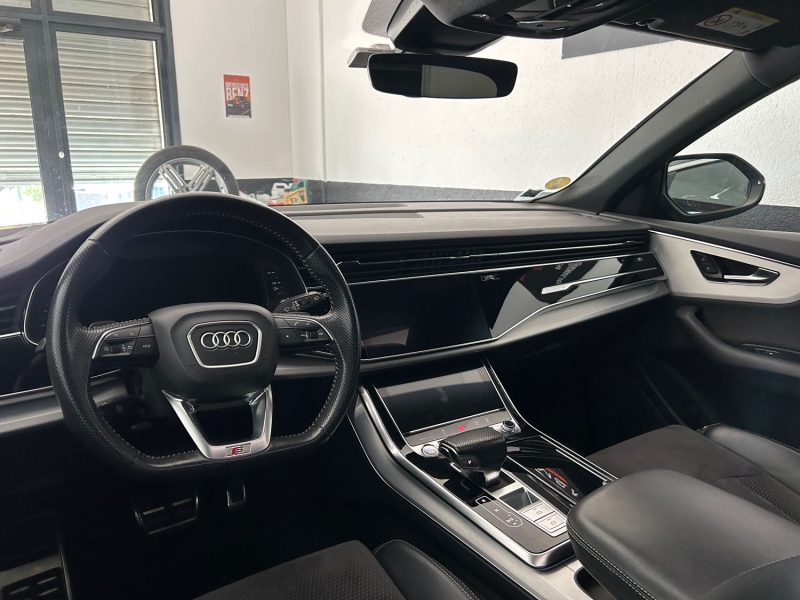 AUDI Q8 S-LINE 50 TDI 286 PROCHE DU NEUF